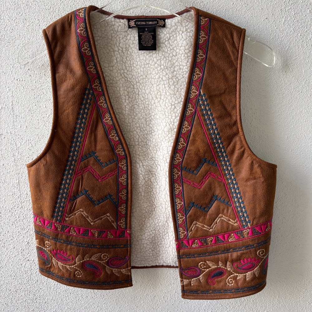 Flying‎ Tomato Embroidered Vest Women Small Faux Leather Western Cabincore Boho - Picture 4 of 15